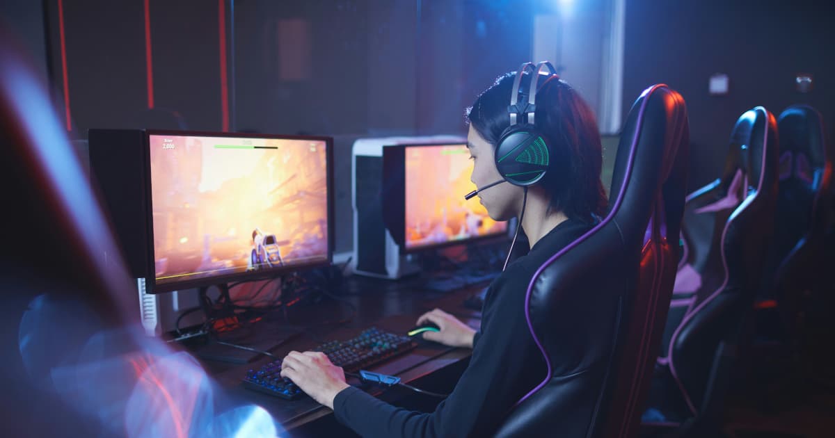 Andres Garcia Dirige le Développement de Scripts pour Six Productions de Haut Niveau