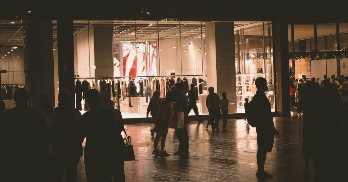 UNice Hair lance sa Vente d'Avant-Black Friday avec des Remises Échelonnées et des Cadeaux Gratuits