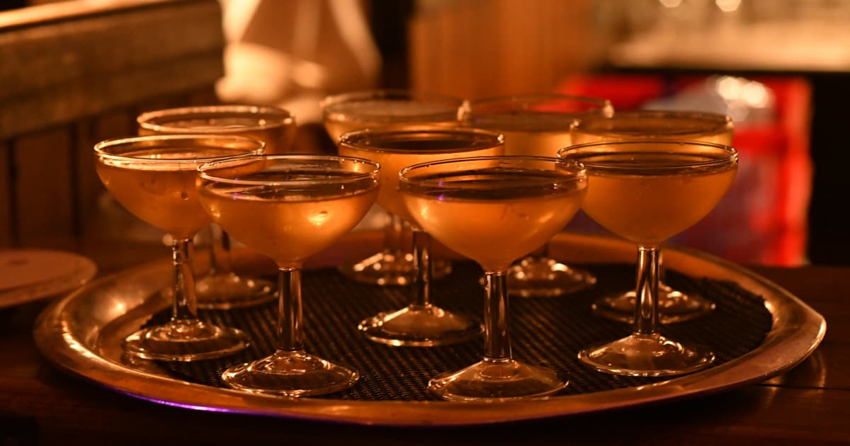 Splash Beverage Group Marque un Succès International avec une Commande Majeure pour son Eau de Source du Costa Rica