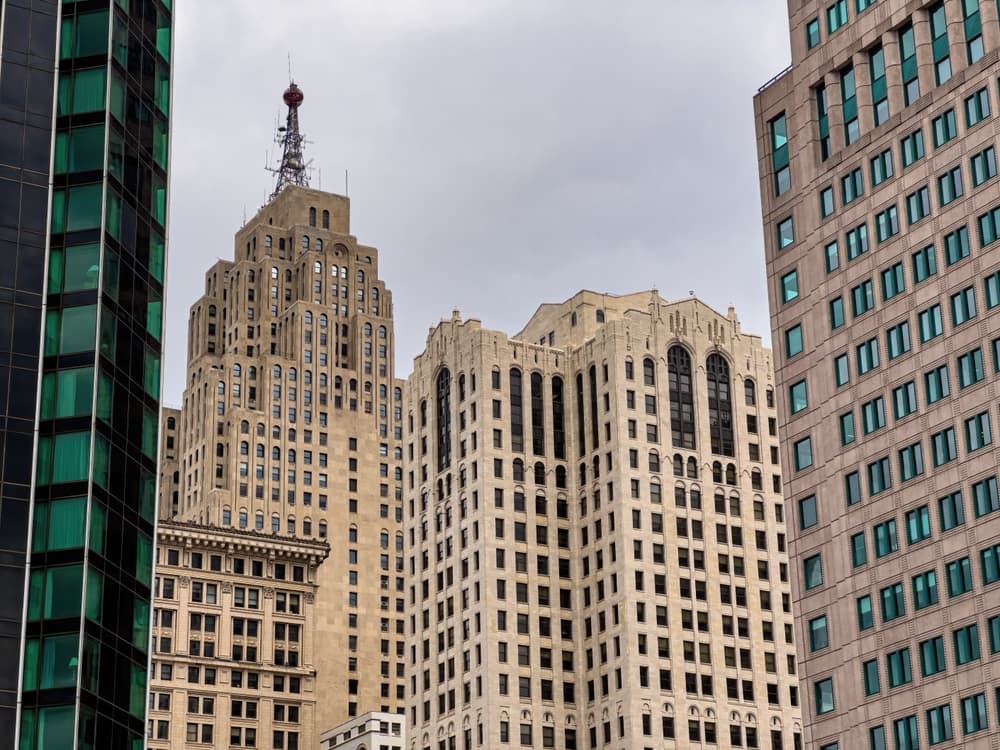 Les taux de capitalisation induisent en erreur les acheteurs de biens immobiliers commerciaux dans le sud-est du Michigan, selon un expert