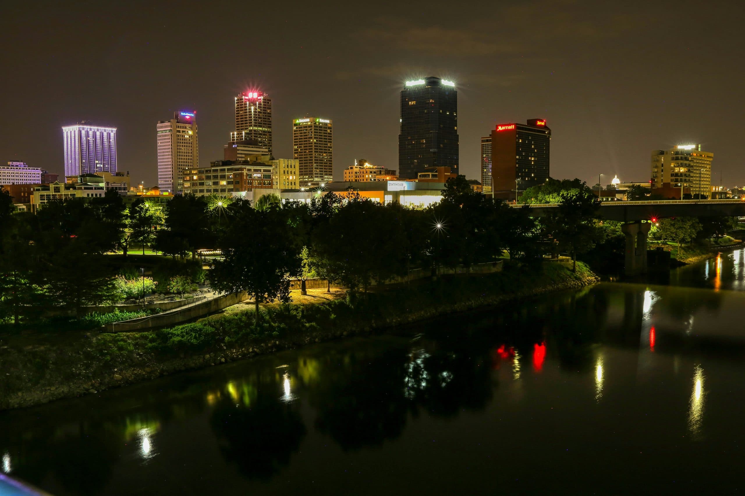 Le marché immobilier stable de Little Rock offre une prévisibilité face à la volatilité des côtes