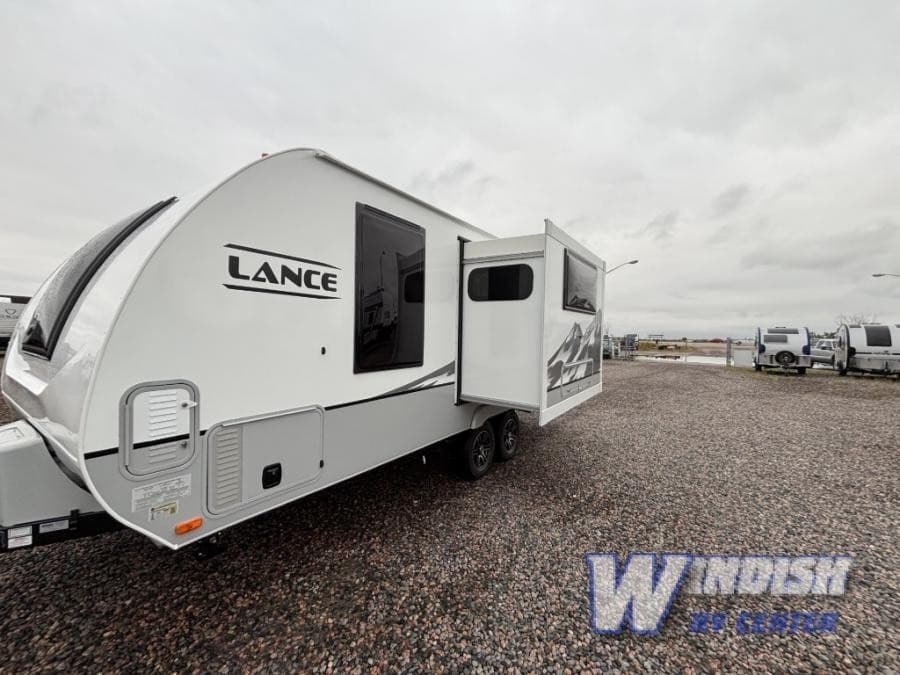 Windish RV Center élargit son stock de caravanes Lance Travel Trailer dans le Colorado