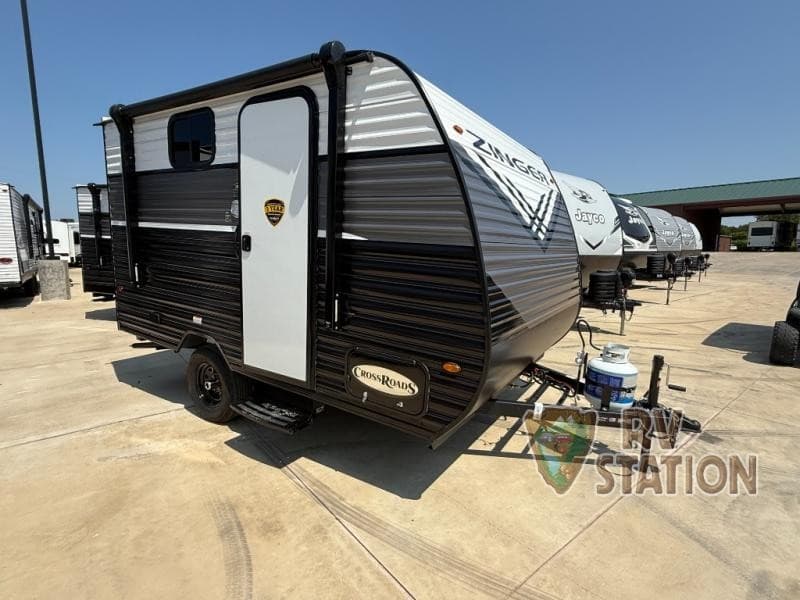 RV Station élargit son stock de caravanes et de fifth wheels à Katy, Texas