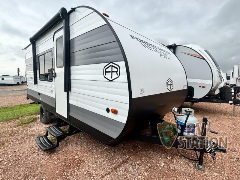 RV Station élargit son stock de camping-cars d'occasion dans son réseau de concessions au Texas