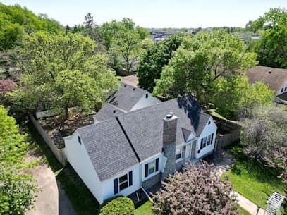 Un Expert en Toiture d'Andover Partage des Conseils pour Identifier les Dégâts Causés par les Tempêtes