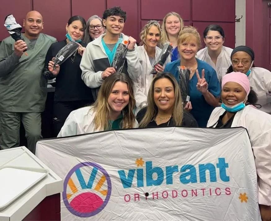 Vibrant Orthodontics étend son modèle de soins centré sur le patient à Tallahassee, offrant bagues et aligneurs pour tous les âges