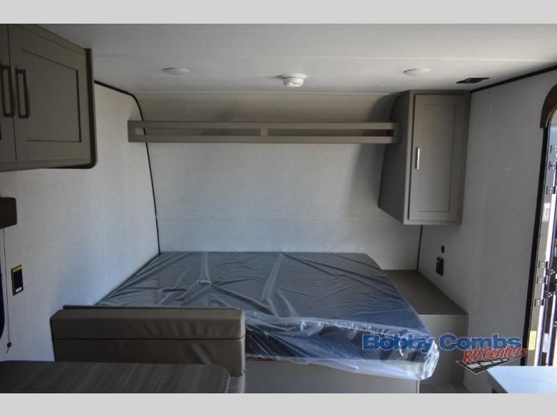 Bobby Combs RV Centers - Mesa élargit son inventaire de camping-cars et de pièces détachées en Arizona
