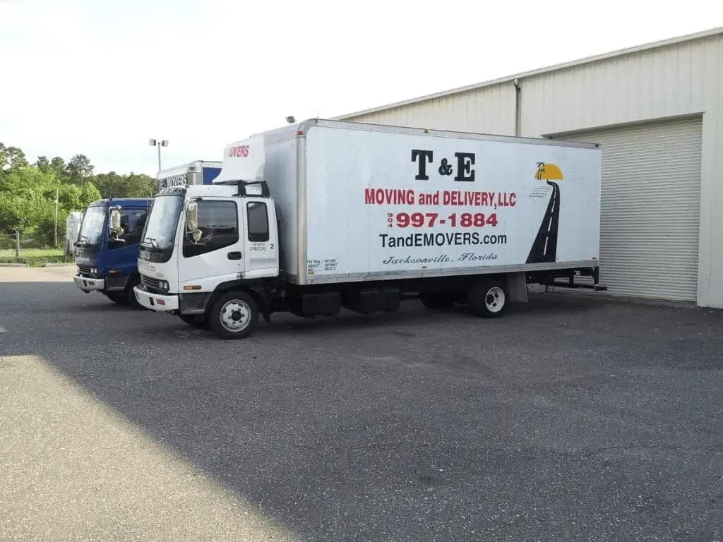 T&E Moving and Storage élargit ses services longue distance avec des prix garantis et un débarras interne
