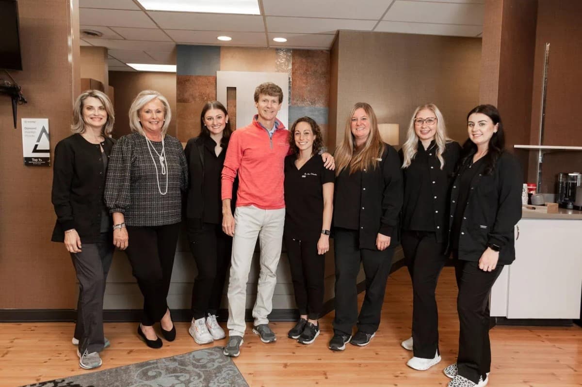Lucas Orthodontic Group reconnu comme l'un des principaux fournisseurs de gouttières transparentes à Nashville