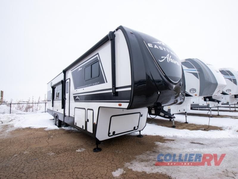 Collier RV Rockford élargit son inventaire de camping-cars d'occasion et ses offres de services
