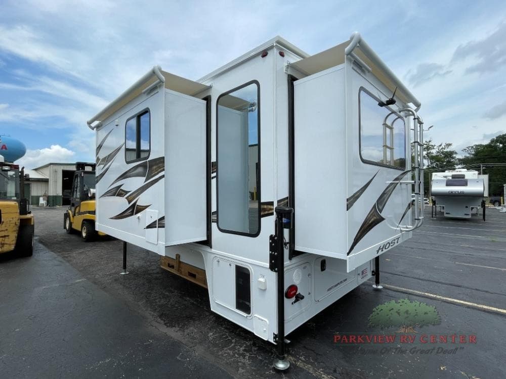 Parkview RV Center élargit son stock de camping-cars pour camions et ses programmes de financement face à la demande croissante pour les voyages en camping-car compact