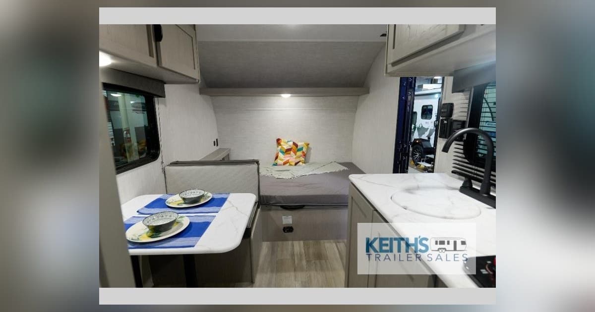 Keith's Trailer Sales met en avant son inventaire élargi de Forest River Viking pour les acheteurs de VR en Ontario