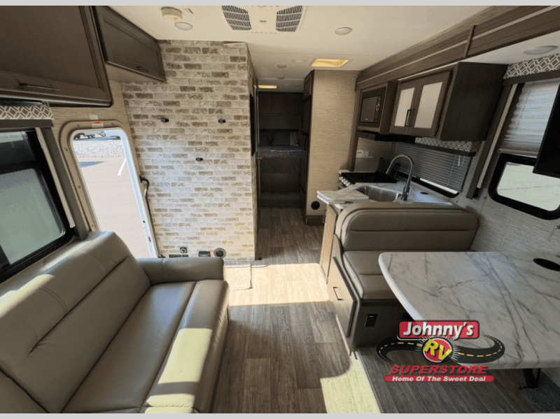 Johnny's RV Superstore renouvelle son cycle d'inventaire face à une demande stable en Alabama