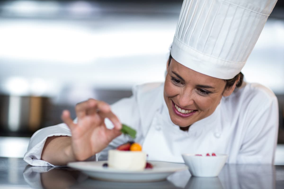 L'Institut d'Éducation de Floride met en lumière les talents culinaires lors d'événements communautaires