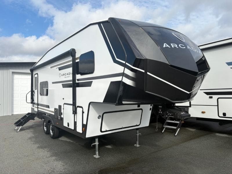 Meridian RV élargit son inventaire de VR d'occasion et ses services à Port Coquitlam