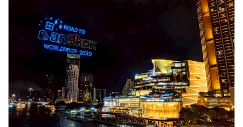 Le spectacle historique de drones et de feux d'artifice arc-en-ciel d'ICONSIAM renforce la candidature de la Thaïlande pour accueillir la World Pride 2030