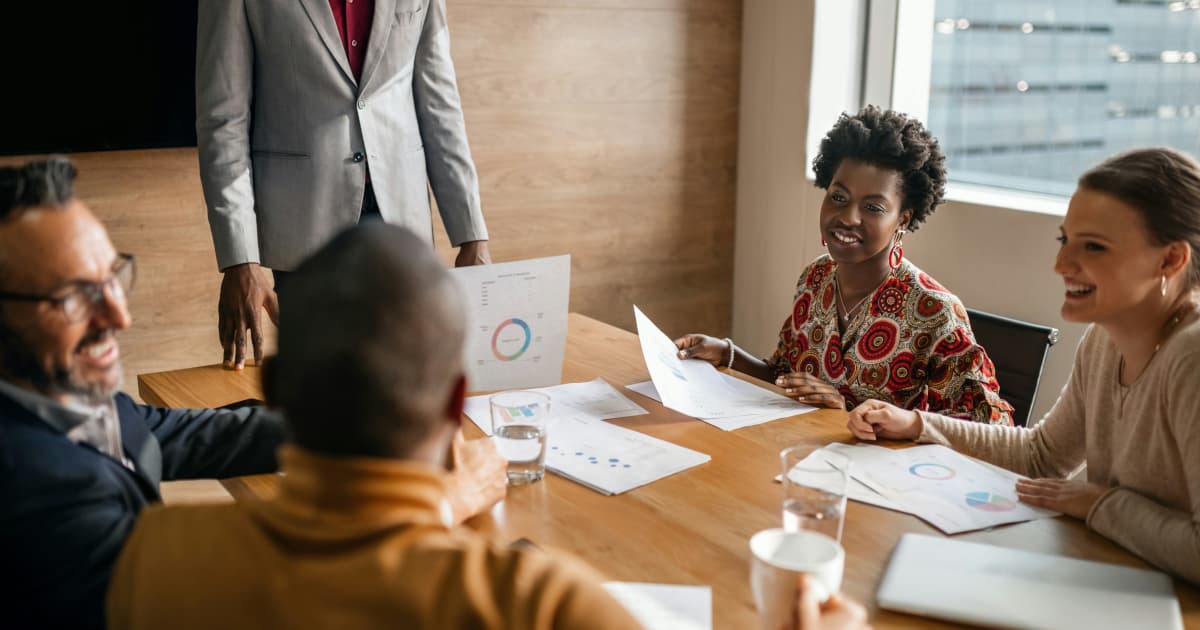 Michael Carrozzo, vétéran et défenseur, souligne la discipline et la structure pour combler le déficit de leadership et les défis de transition des anciens combattants