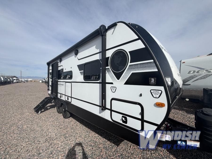 Windish RV Center Longmont élargit son inventaire de caravanes tractées et de fifth wheels pour 2026