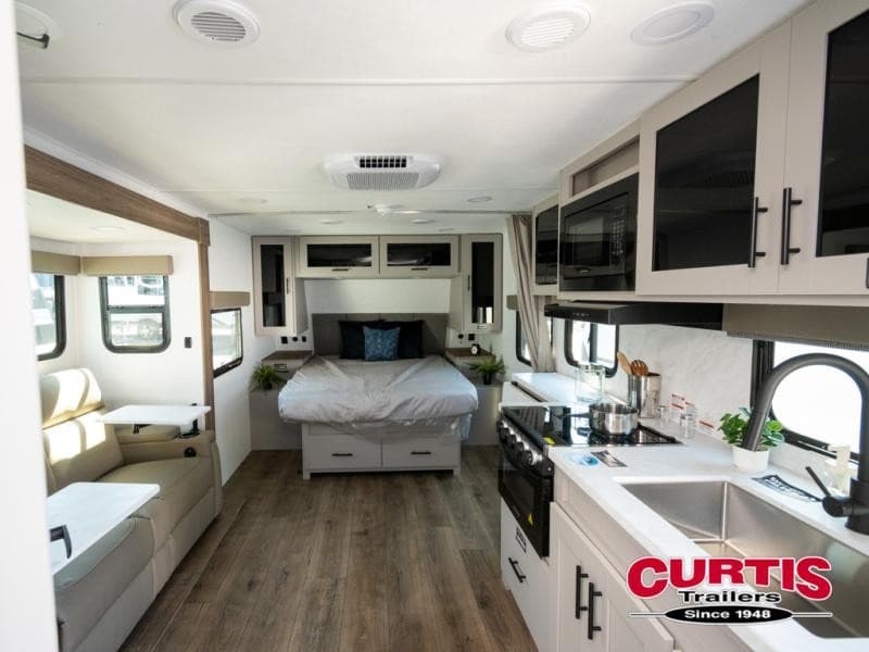 Curtis Trailers élargit sa gamme 2026 de VR avec les caravanes Alliance RV Delta à Portland et Beaverton