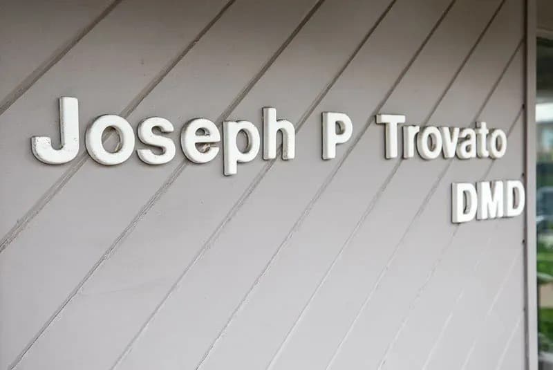 Trovato Family Laser Dentistry révolutionne les soins dentaires familiaux à Kearny grâce à la technologie moderne